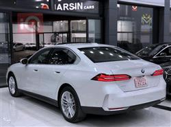 بي ام دبليو الفئة 5